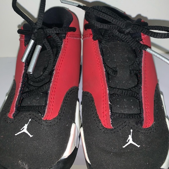 Toddler Jordan Size 8c - Picture 3 of 4